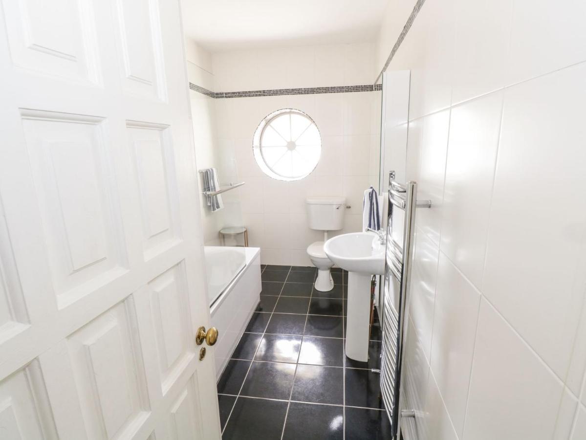 Millvale Cottage Cootehill Extérieur photo